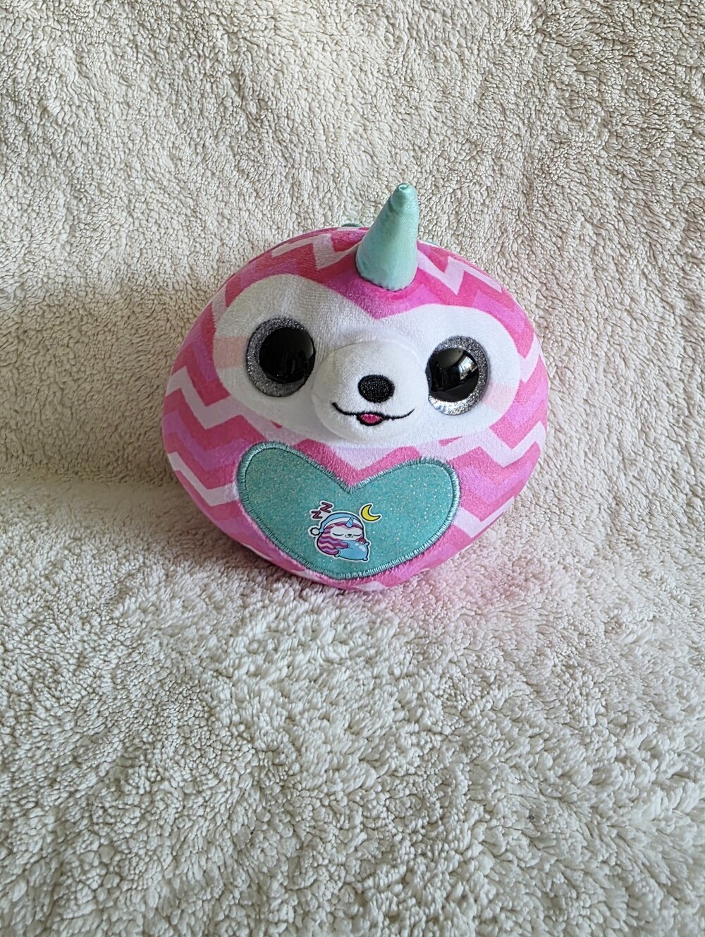 Zuru Rainbocorns Wild Heart cute pink unicorn, collectable plush toy